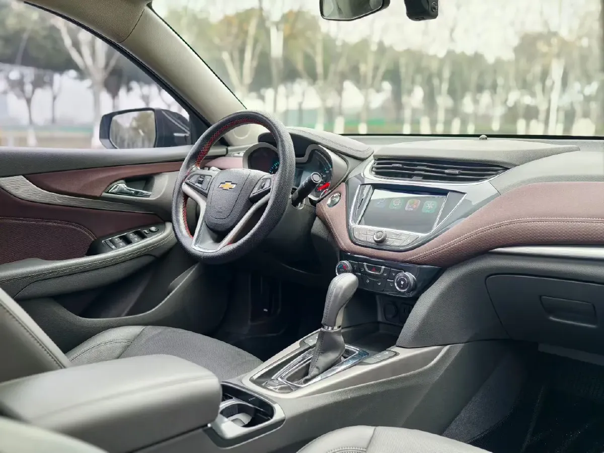 2018 Chevrolet Malibu 1.5T 170HP L4 6AT,autocango,china used car exporter,china ev exporter,chinese used car exporter,chinese used ev exporter