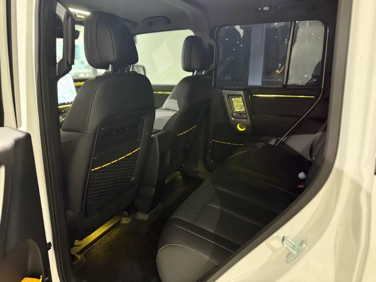 2025 Yufeng Auto Golden Warehouse BEV,autocango,china used car exporter,china ev exporter,chinese used car exporter,chinese used ev exporter