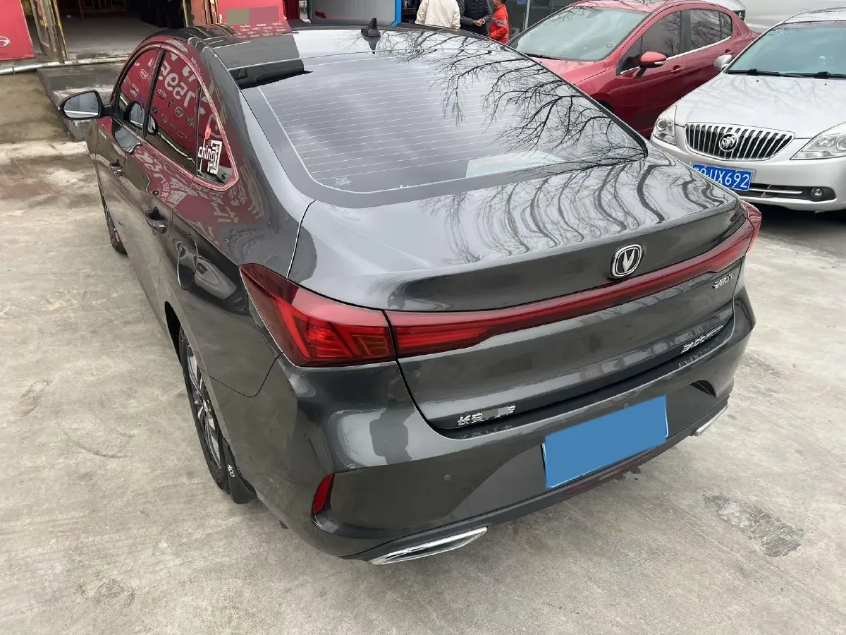 2022 ChangAn Eado 1.4T 160HP L4 7DCT,autocango,china used car exporter,china ev exporter,chinese used car exporter,chinese used ev exporter