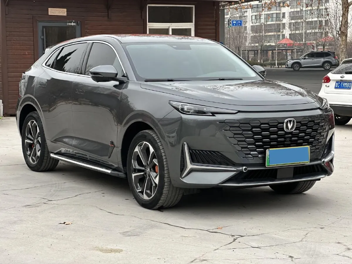2022 Bestune T99 2.0T 224HP L4 6AT,autocango,china used car exporter,china ev exporter,chinese used car exporter,chinese used ev exporter