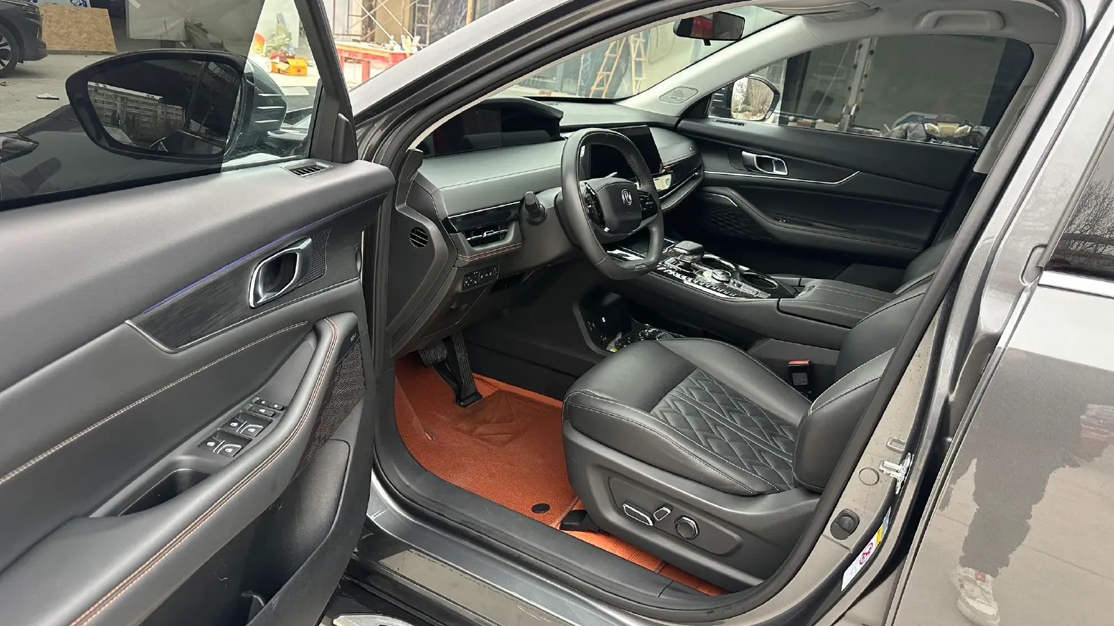 2022 Bestune T99 2.0T 224HP L4 6AT,autocango,china used car exporter,china ev exporter,chinese used car exporter,chinese used ev exporter