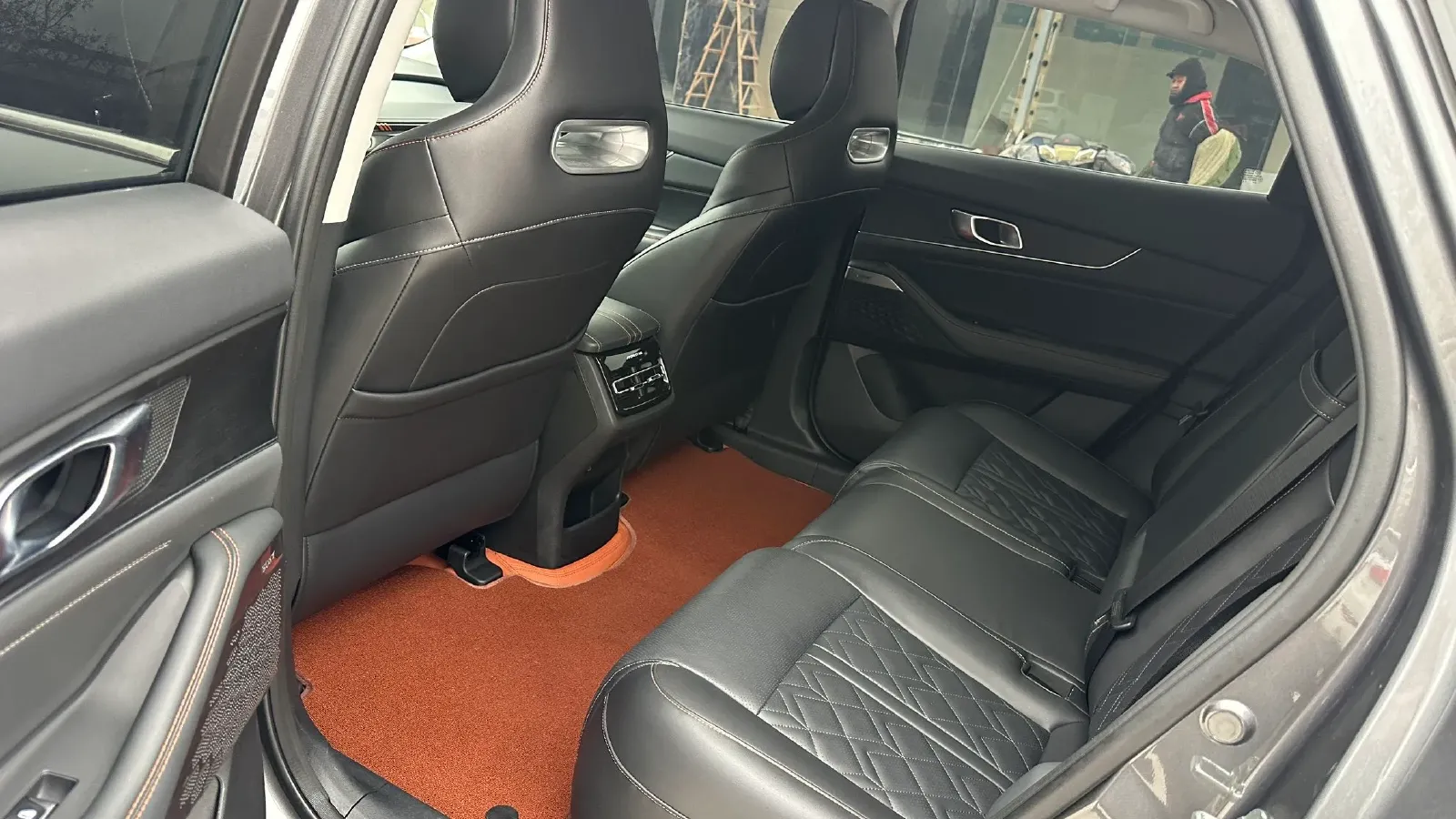 2022 Bestune T99 2.0T 224HP L4 6AT,autocango,china used car exporter,china ev exporter,chinese used car exporter,chinese used ev exporter