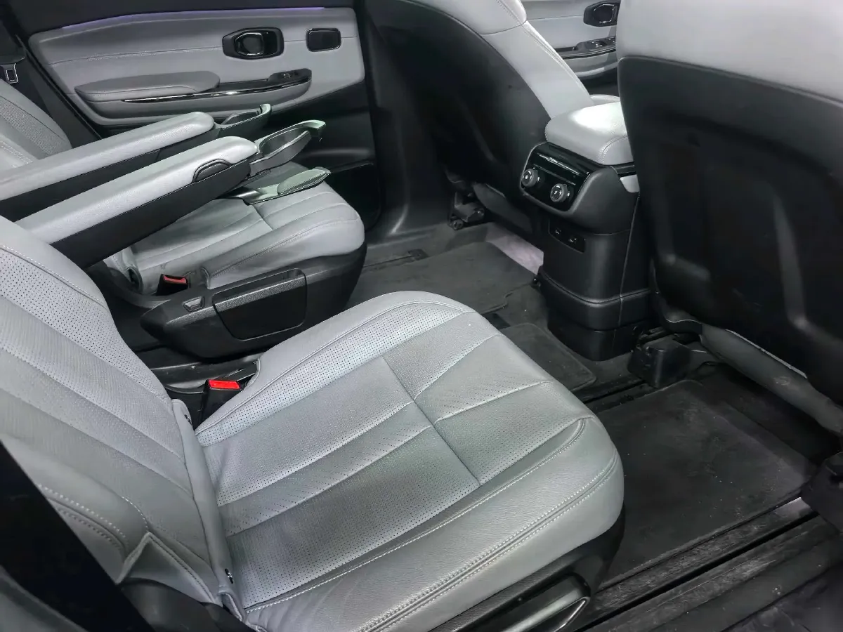 2020 NIO ES8 BEV 100KWH,autocango,china used car exporter,china ev exporter,chinese used car exporter,chinese used ev exporter