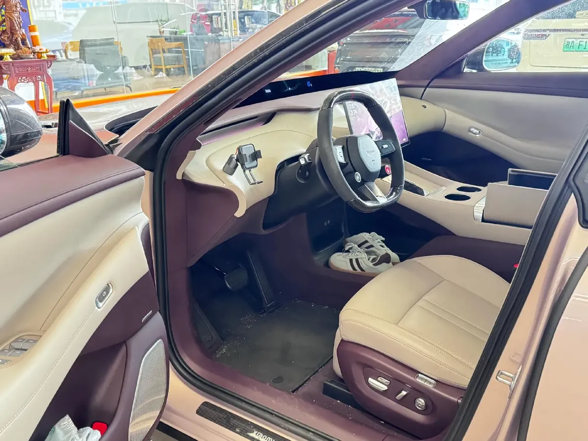 2025 MI YU7 BEV 101.7KWH,autocango,china used car exporter,china ev exporter,chinese used car exporter,chinese used ev exporter