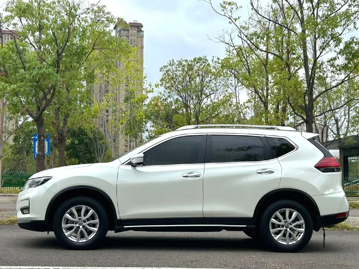 2020 Nissan X-Trail 2.0L 154HP L4 CVT,autocango,china used car exporter,china ev exporter,chinese used car exporter,chinese used ev exporter