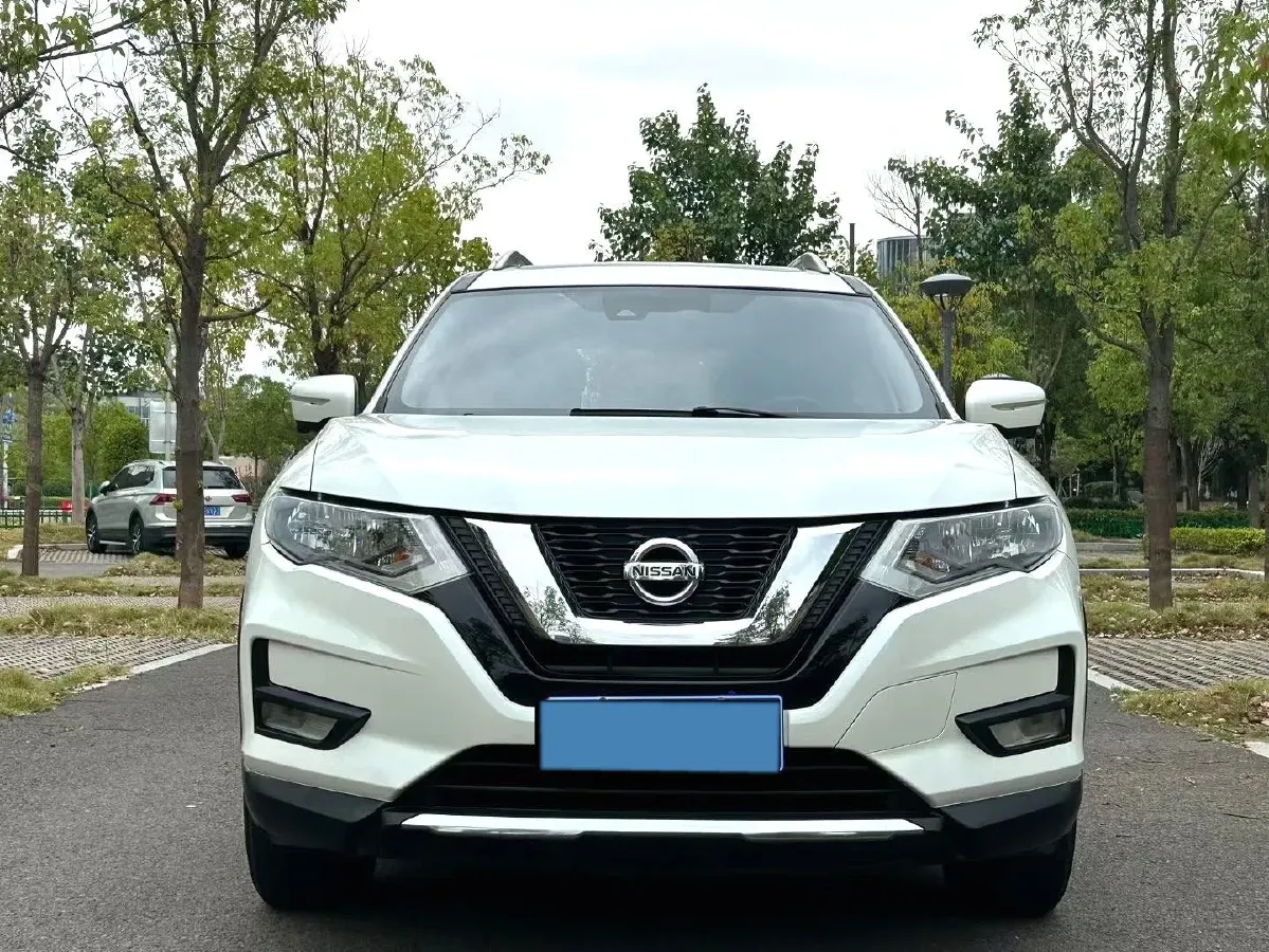 2020 Nissan X-Trail 2.0L 154HP L4 CVT,autocango,china used car exporter,china ev exporter,chinese used car exporter,chinese used ev exporter