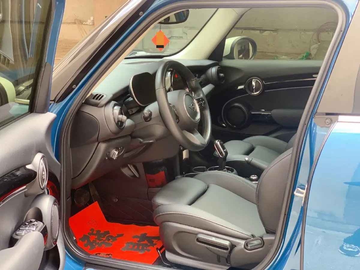 2022 MINI MINI 1.5T 136HP L3 7DCT,autocango,china used car exporter,china ev exporter,chinese used car exporter,chinese used ev exporter