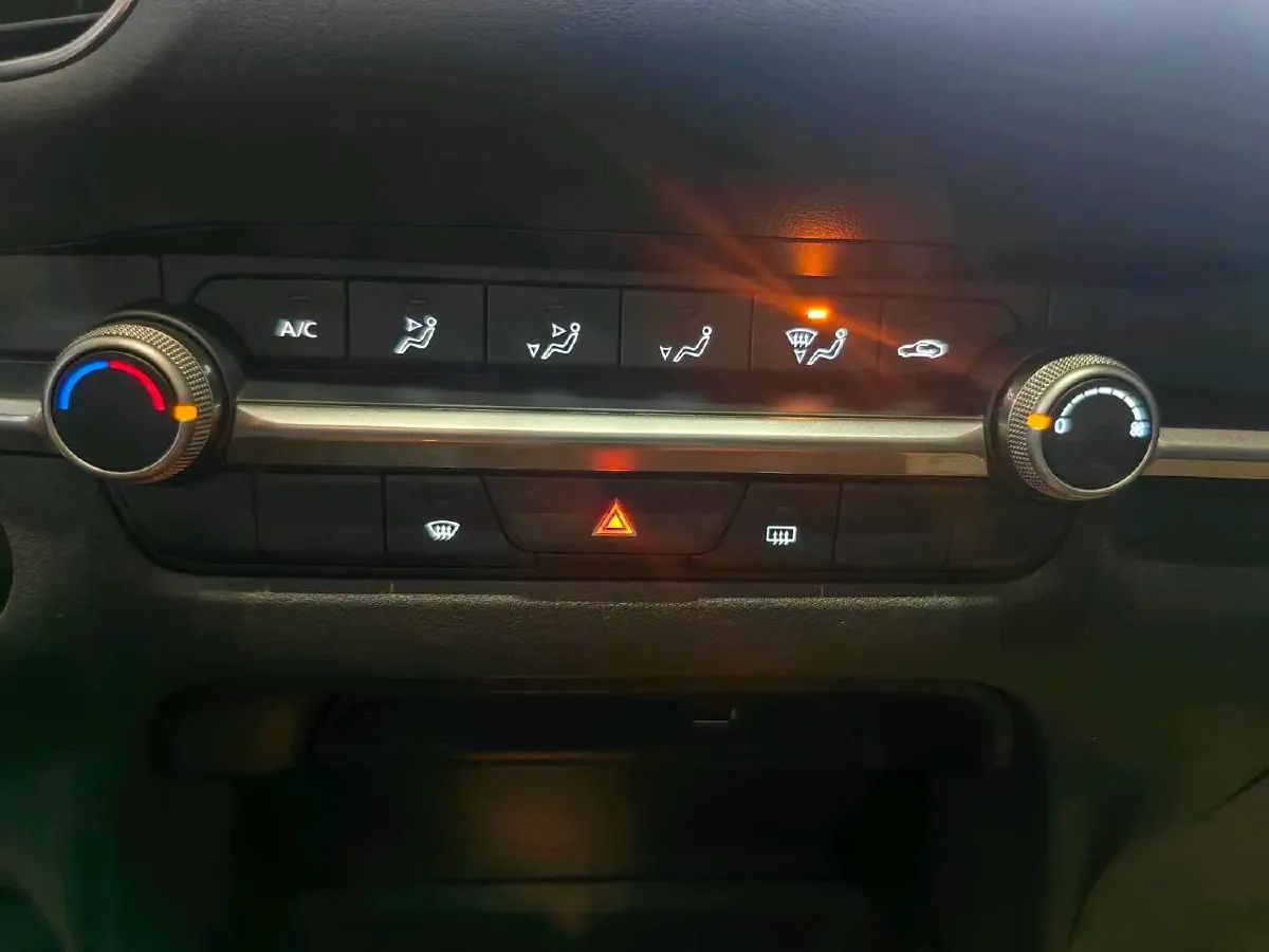 2024 Mazda CX-30 2.0L 158HP L4 6AT,autocango,china used car exporter,china ev exporter,chinese used car exporter,chinese used ev exporter