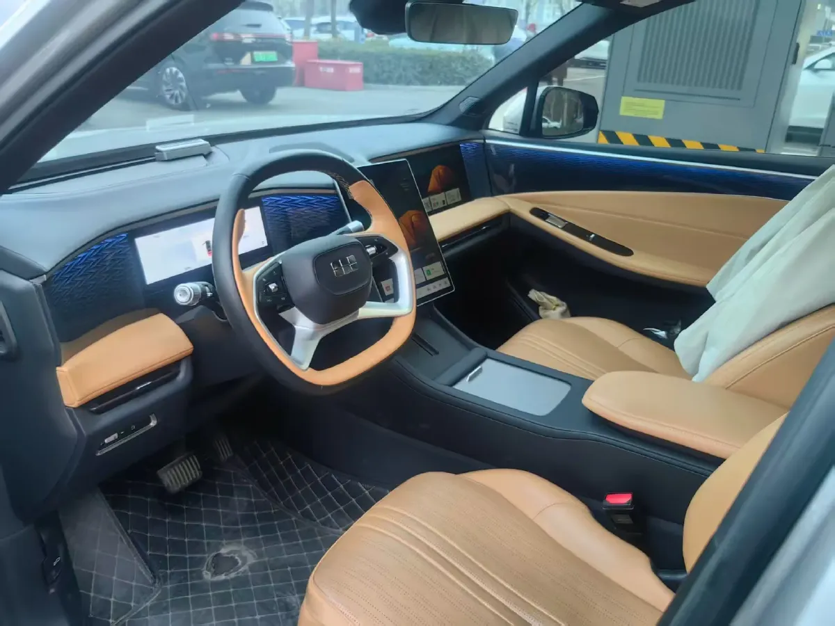 2024 Geely Galaxy L7 1.5T 163HP L4 3DHT PHEV 18.7KWH,autocango,china used car exporter,china ev exporter,chinese used car exporter,chinese used ev exporter