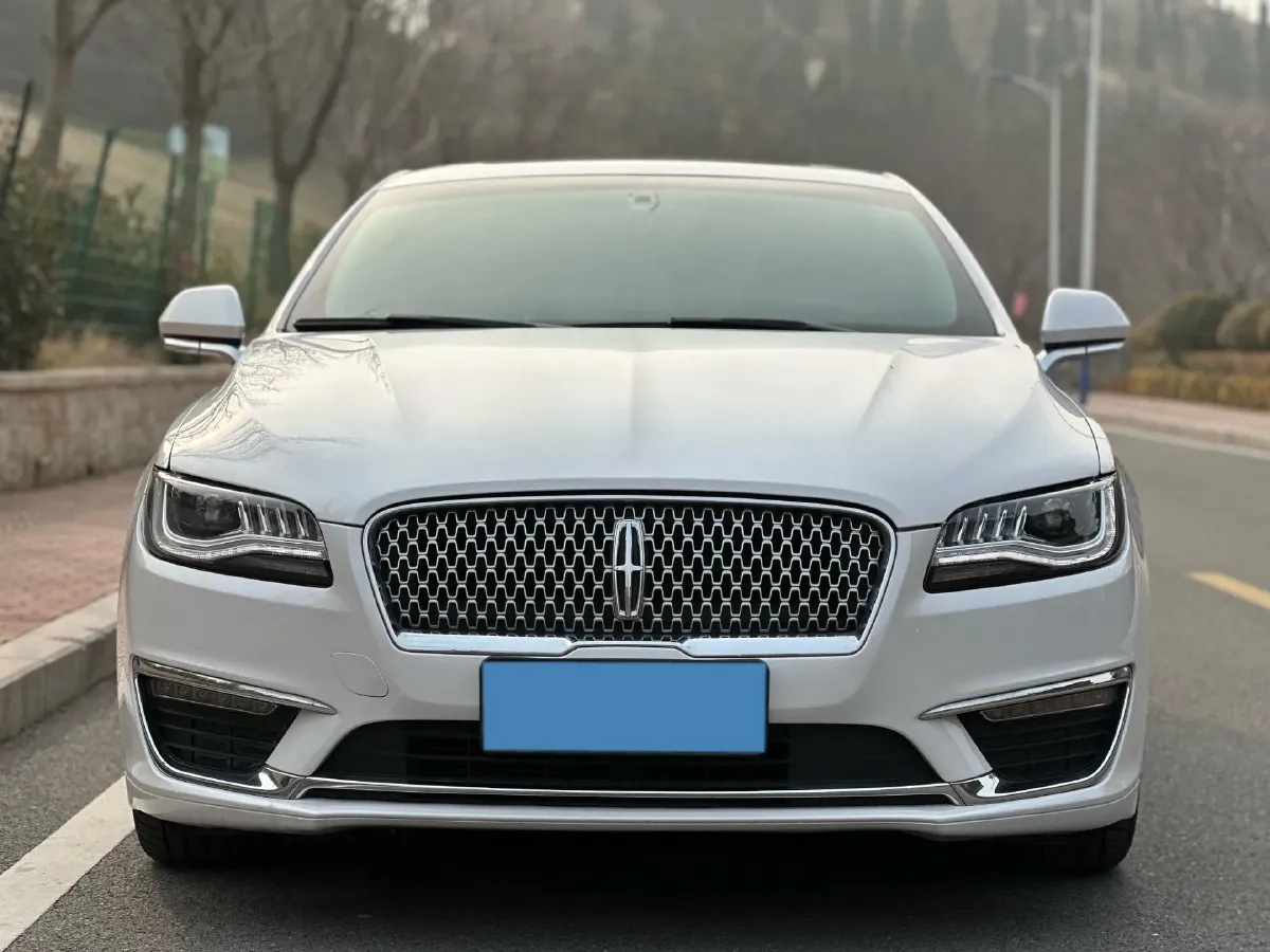 2019 BMW X2 1.5T 140HP L3 7DCT,autocango,china used car exporter,china ev exporter,chinese used car exporter,chinese used ev exporter