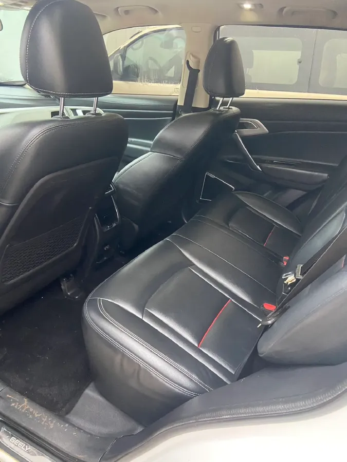 2020 Roewe i6 1.5T 169HP L4 7DCT,autocango,china used car exporter,china ev exporter,chinese used car exporter,chinese used ev exporter