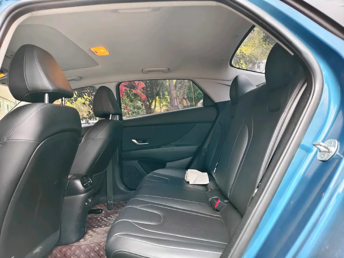 2022 Hyundai Elantra 1.5L 115HP L4 CVT,autocango,china used car exporter,china ev exporter,chinese used car exporter,chinese used ev exporter