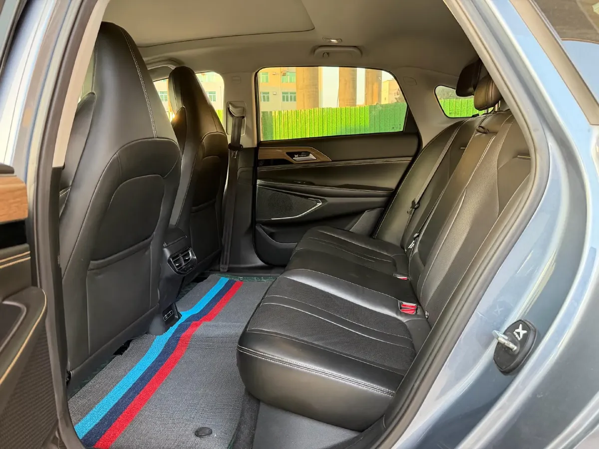 2022 Chevrolet Menlo BEV 61.1KWH,autocango,china used car exporter,china ev exporter,chinese used car exporter,chinese used ev exporter