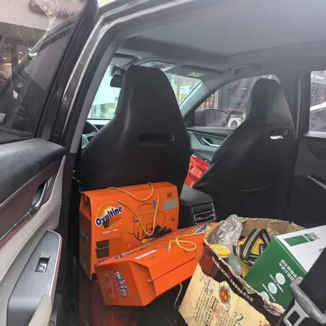 2022 ChangAn CS75 Plus 1.5T 188HP L4 8AT,autocango,china used car exporter,china ev exporter,chinese used car exporter,chinese used ev exporter