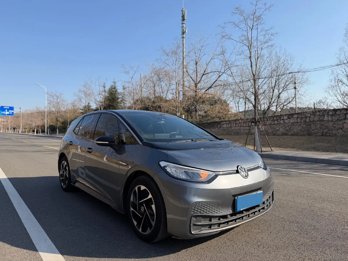 2023 Volkswagen ID.3 BEV 52.8KWH,autocango,china used car exporter,china ev exporter,chinese used car exporter,chinese used ev exporter