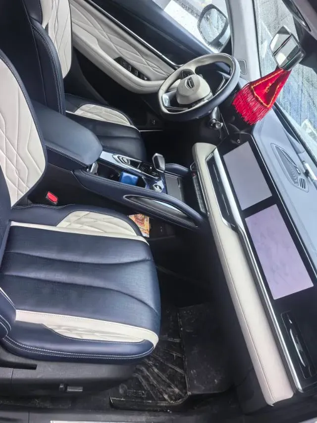 2022 Citroen C5 X 1.6T 175HP L4 8AT,autocango,china used car exporter,china ev exporter,chinese used car exporter,chinese used ev exporter