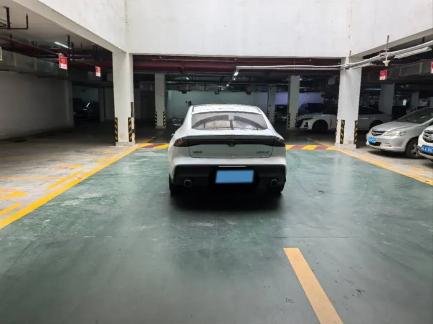 2023 ChangAn UNI-V 1.5T 188HP L4 7DCT,autocango,china used car exporter,china ev exporter,chinese used car exporter,chinese used ev exporter