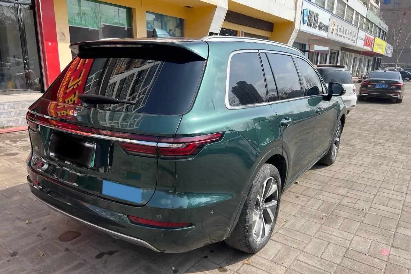 2021 Li ONE Range Extended 131HP REEV 40.5KWH,autocango,china used car exporter,china ev exporter,chinese used car exporter,chinese used ev exporter
