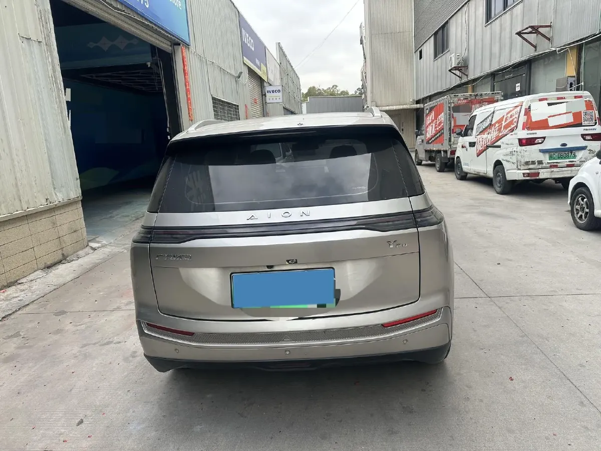 2023 GAC Trumpchi GS4 1.5T 177HP L4 6AT,autocango,china used car exporter,china ev exporter,chinese used car exporter,chinese used ev exporter