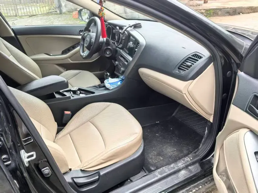 2015 Kia K5 2.0L 162HP L4 6AT,autocango,china used car exporter,china ev exporter,chinese used car exporter,chinese used ev exporter