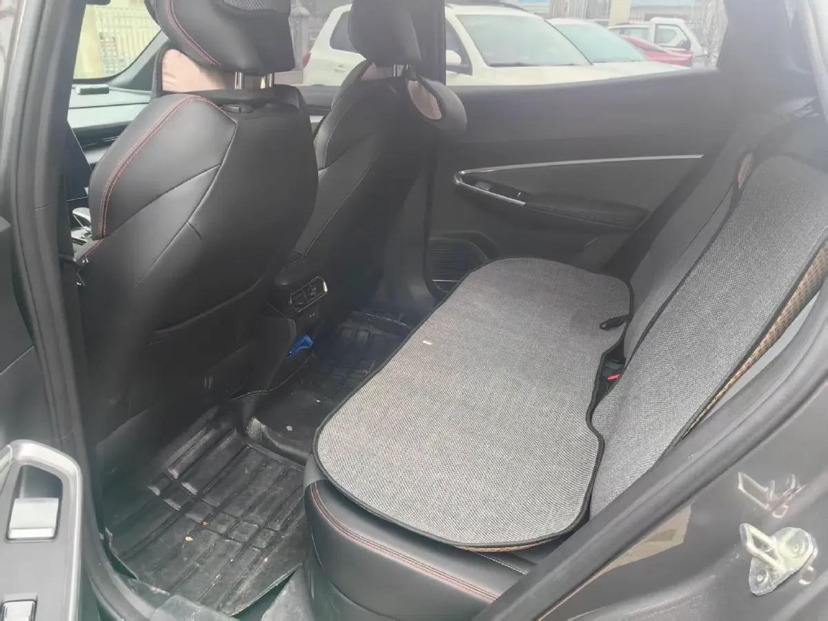 2023 Geely Azkarra 1.5T 181HP L4 7DCT,autocango,china used car exporter,china ev exporter,chinese used car exporter,chinese used ev exporter