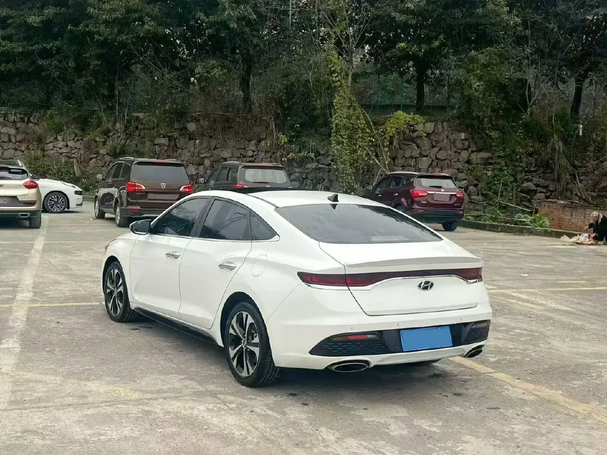 2019 Hyundai La Festa 1.6T 190HP L4 7DCT,autocango,china used car exporter,china ev exporter,chinese used car exporter,chinese used ev exporter