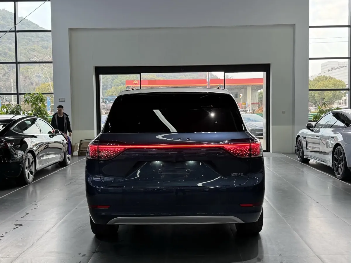 2024 AITO AITO M9 1.5T 152HP L4 REEV 42KWH,autocango,china used car exporter,china ev exporter,chinese used car exporter,chinese used ev exporter