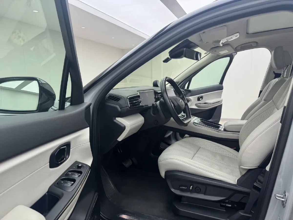 2020 NIO ES8 BEV 70KWH,autocango,china used car exporter,china ev exporter,chinese used car exporter,chinese used ev exporter