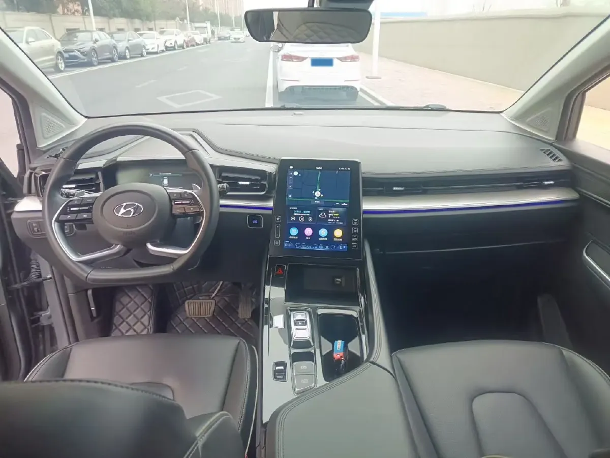 2021 Hyundai Custo 2.0T 236HP L4 8AT,autocango,china used car exporter,china ev exporter,chinese used car exporter,chinese used ev exporter