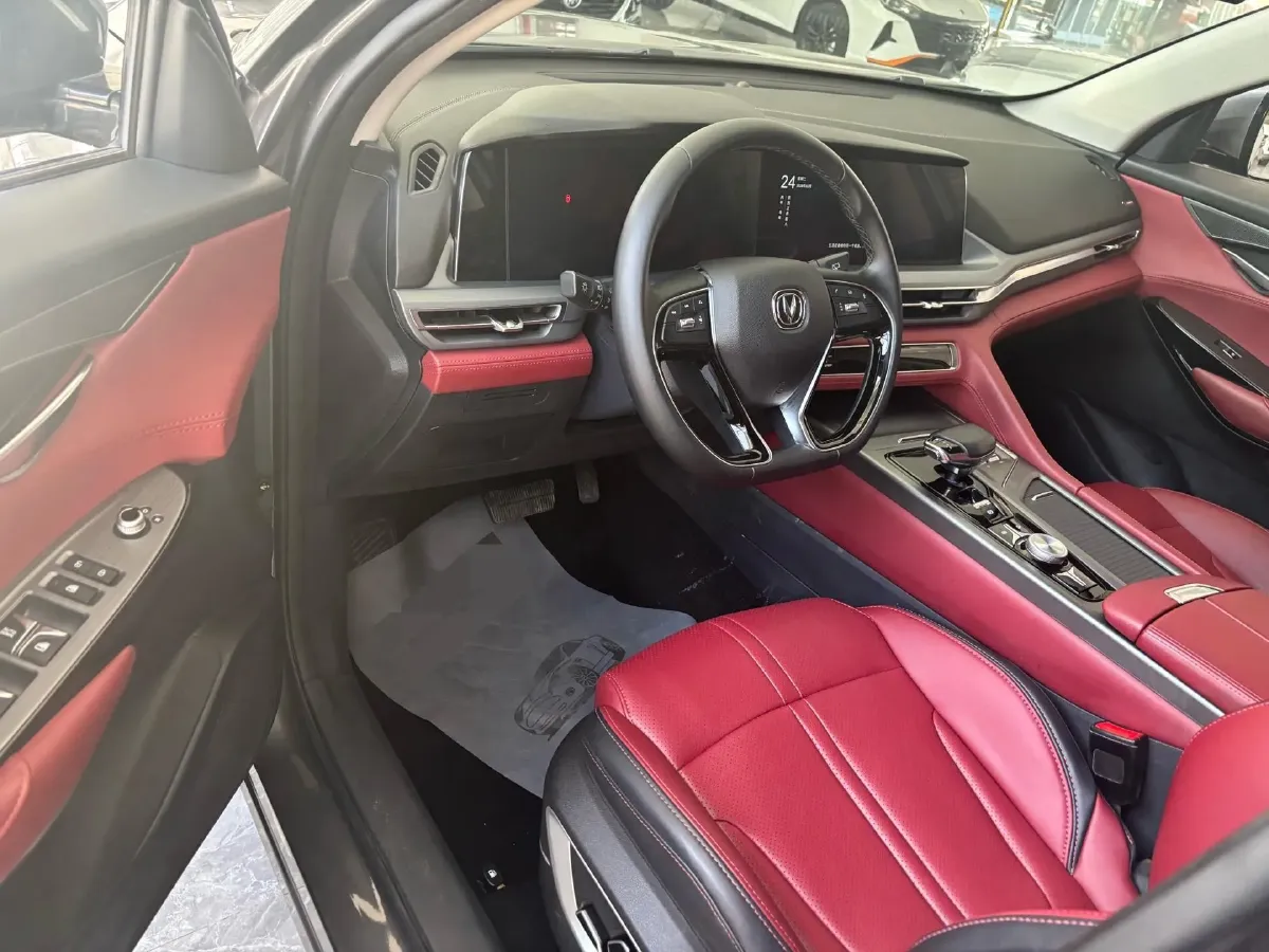 2022 ChangAn CS75 Plus 1.5T 178HP L4 6AT,autocango,china used car exporter,china ev exporter,chinese used car exporter,chinese used ev exporter