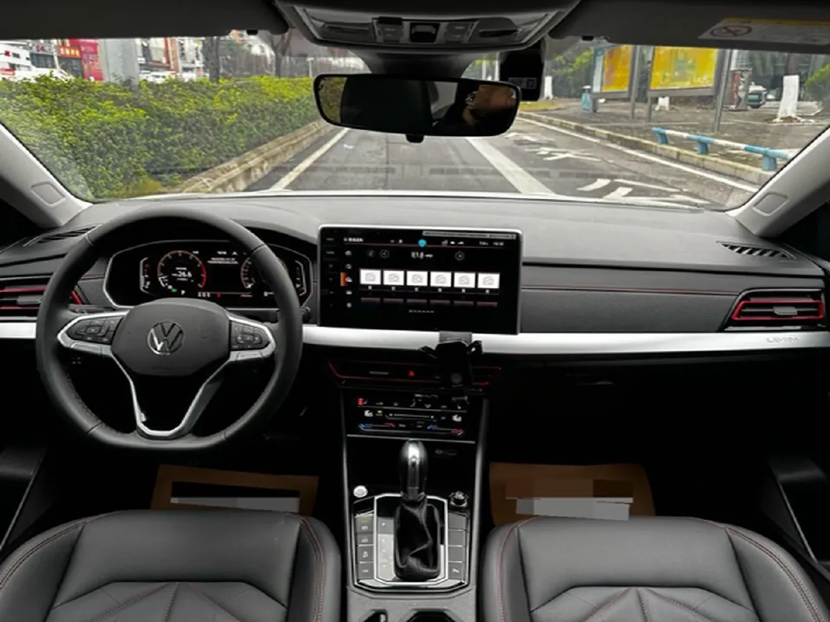 2024 Volkswagen Lavida 1.5T 160HP L4 7DCT,autocango,china used car exporter,china ev exporter,chinese used car exporter,chinese used ev exporter