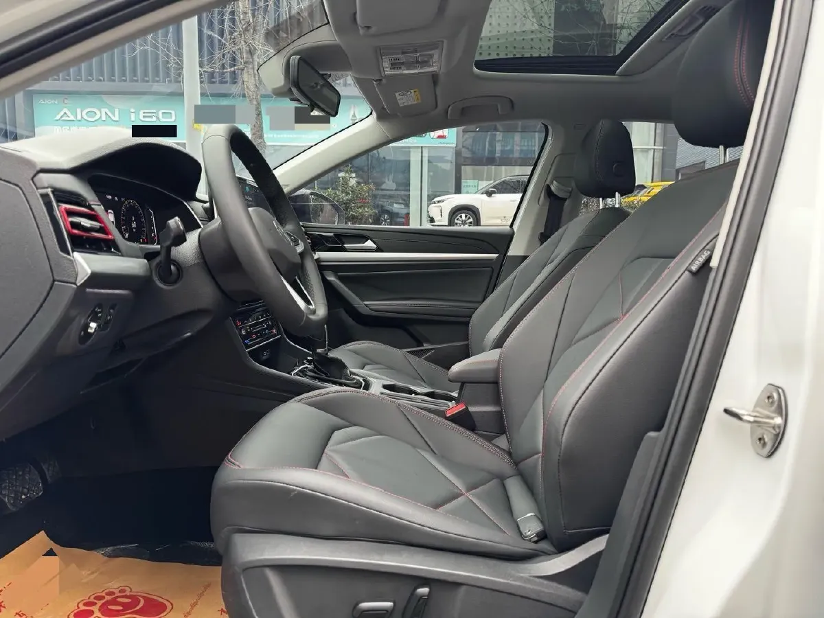 2024 Volkswagen Lavida 1.5T 160HP L4 7DCT,autocango,china used car exporter,china ev exporter,chinese used car exporter,chinese used ev exporter