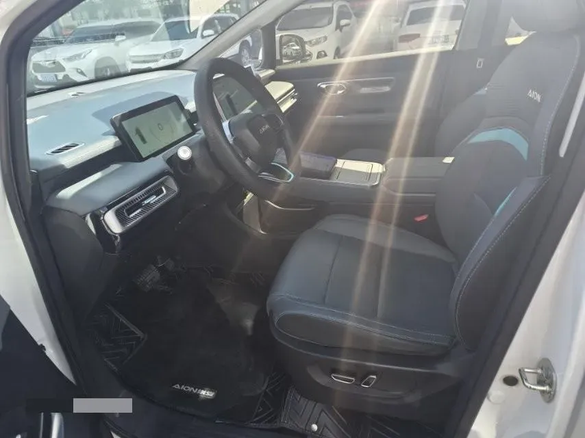 2023 MAXUS Interstellar 2.0T 143HP L4 6AT,autocango,china used car exporter,china ev exporter,chinese used car exporter,chinese used ev exporter