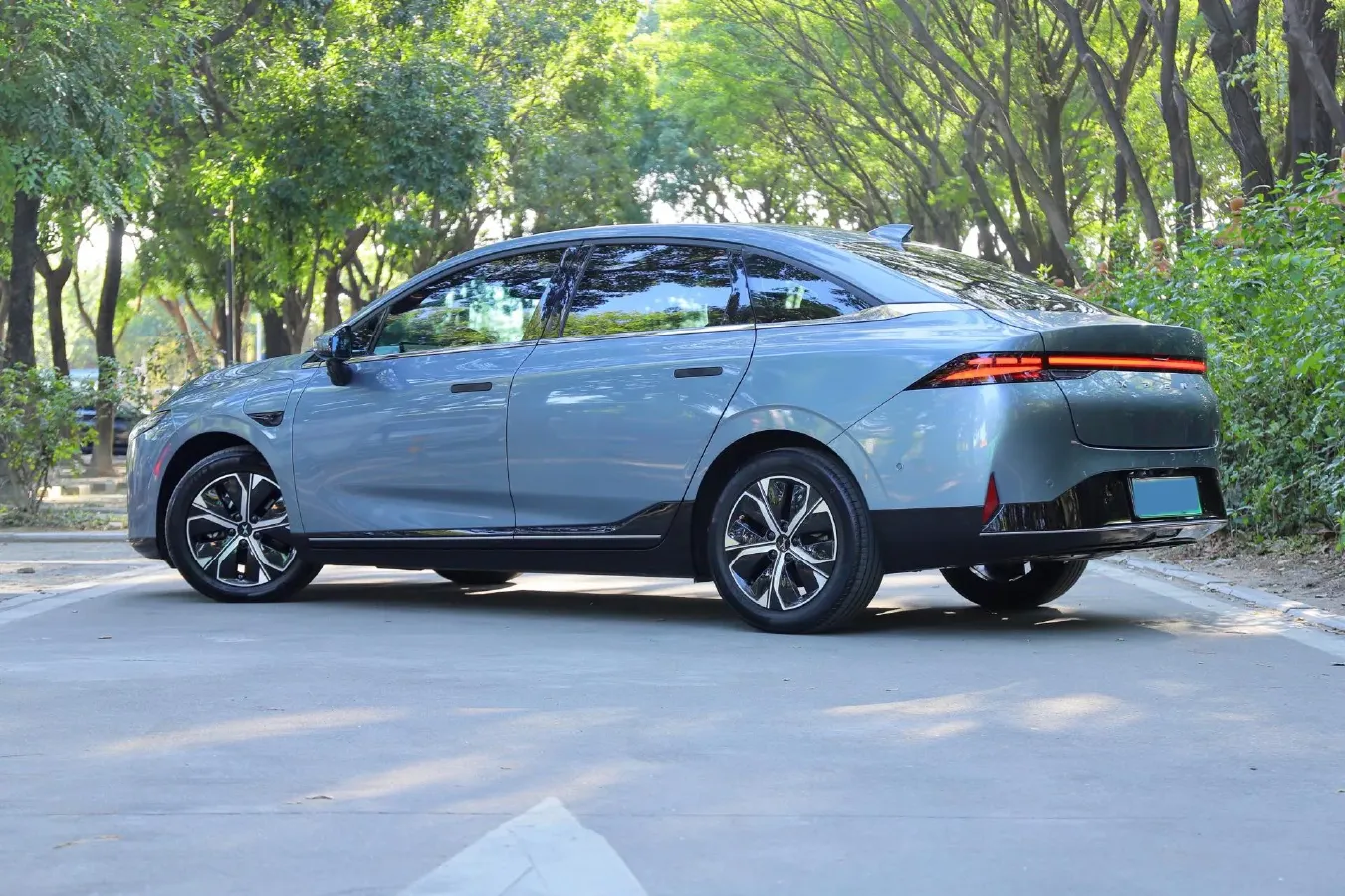 2022 Xpeng P5 BEV 66.2KWH,autocango,china used car exporter,china ev exporter,chinese used car exporter,chinese used ev exporter