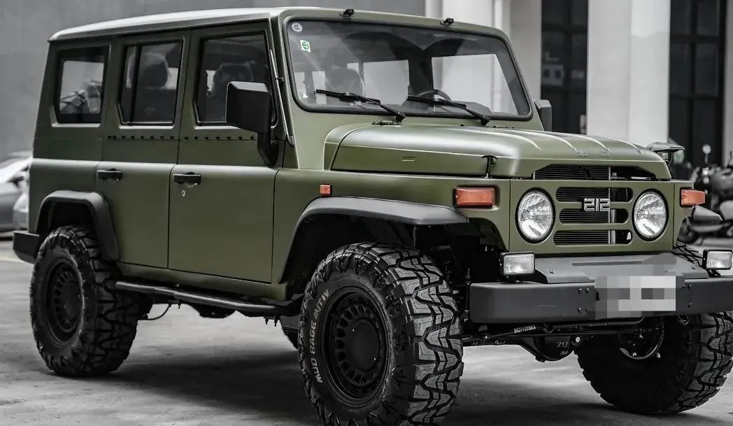 2023 BAW 212 2.4T 211HP L4 6MT,autocango,china used car exporter,china ev exporter,chinese used car exporter,chinese used ev exporter