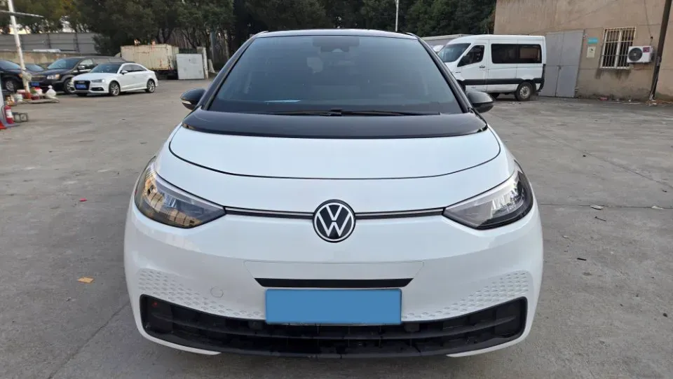 2025 Volkswagen ID.3 BEV 52.8KWH,autocango,china used car exporter,china ev exporter,chinese used car exporter,chinese used ev exporter
