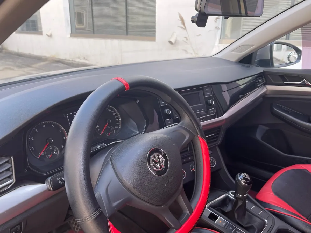 2020 Volkswagen Bora 1.5L 113HP L4 5MT,autocango,china used car exporter,china ev exporter,chinese used car exporter,chinese used ev exporter