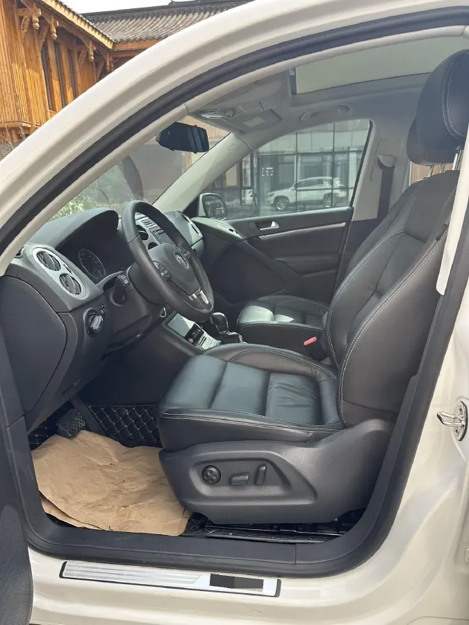 2017 MAXUS T60 2.0T 224HP L4 6AT,autocango,china used car exporter,china ev exporter,chinese used car exporter,chinese used ev exporter