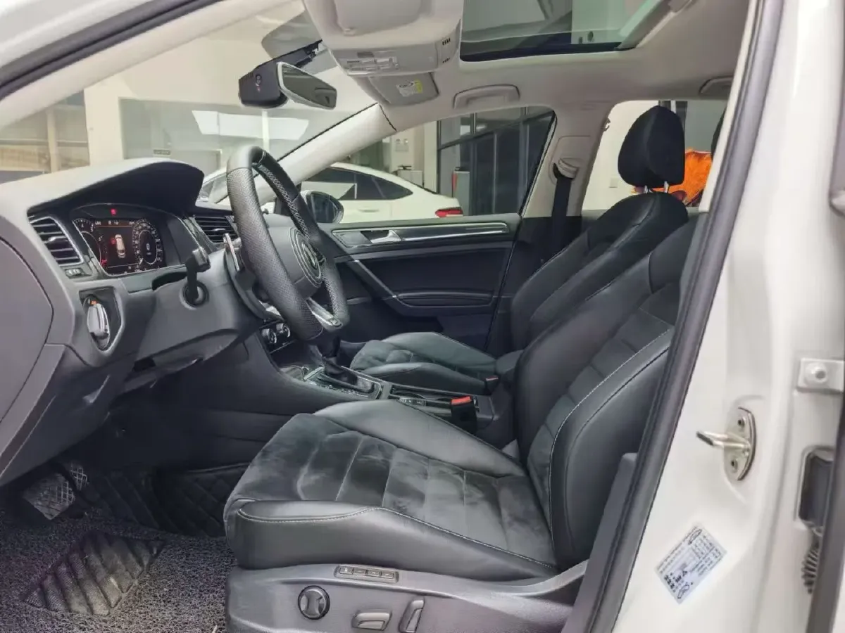 2019 Volkswagen Golf 1.4T 150HP L4 7DCT,autocango,china used car exporter,china ev exporter,chinese used car exporter,chinese used ev exporter