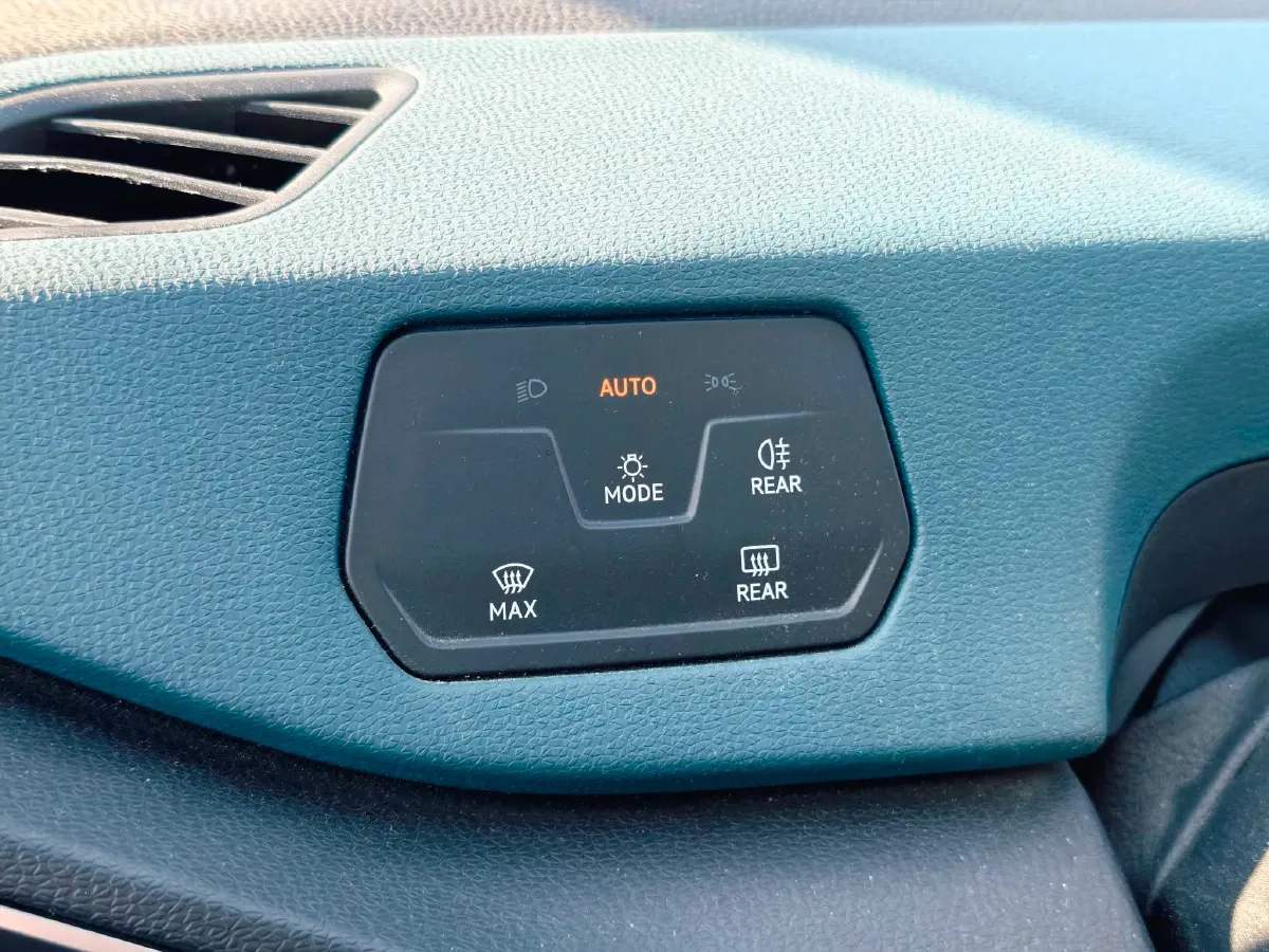 2022 Volkswagen ID.3 BEV 57.3KWH,autocango,china used car exporter,china ev exporter,chinese used car exporter,chinese used ev exporter