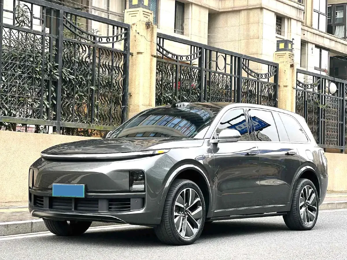 2024 Li L9 Range Extended 154HP REEV 52.3KWH,autocango,china used car exporter,china ev exporter,chinese used car exporter,chinese used ev exporter