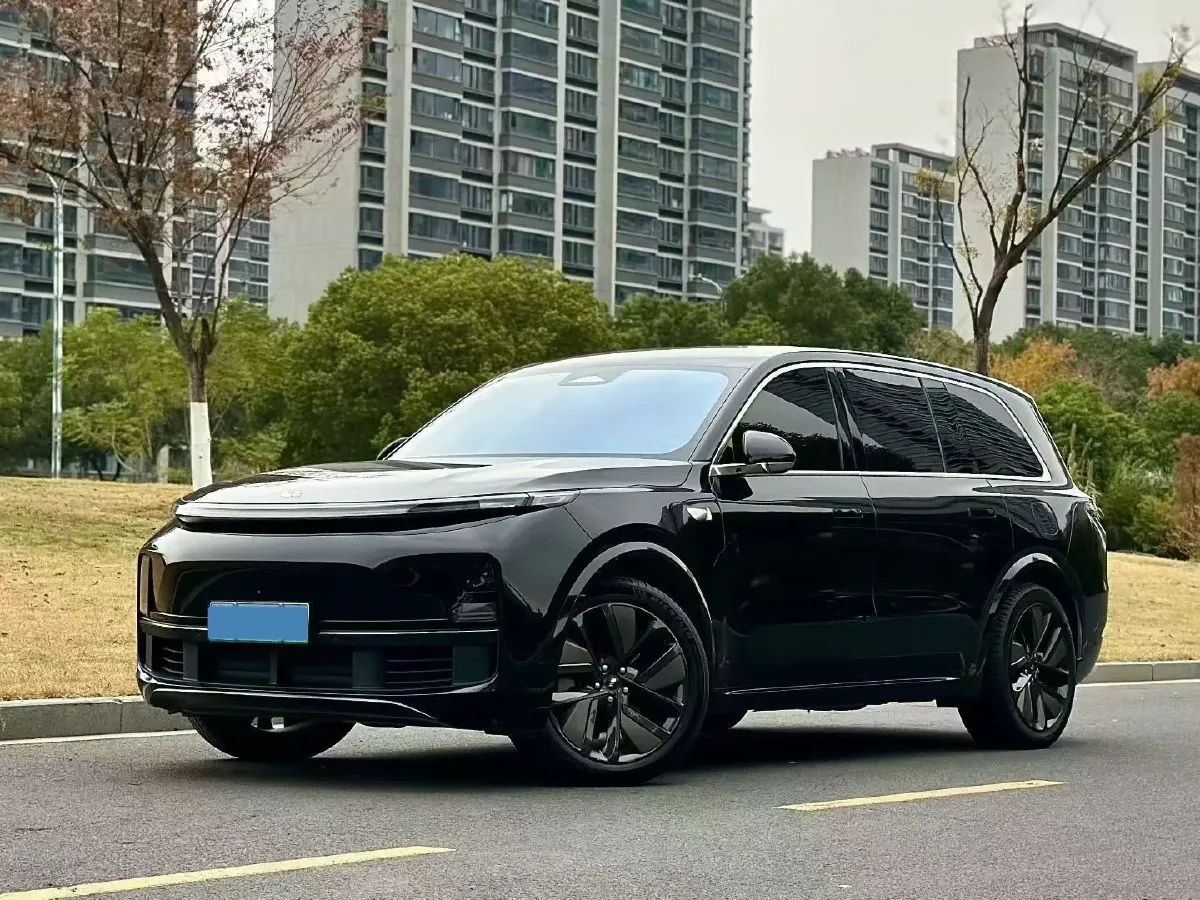 2023 Li L9 Range Extended 154HP REEV 42.6KWH,autocango,china used car exporter,china ev exporter,chinese used car exporter,chinese used ev exporter