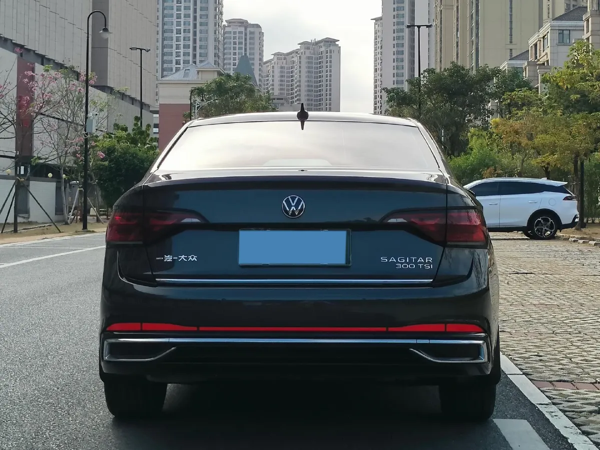2023 Volkswagen Sagitar 1.5T 160HP L4 7DCT,autocango,china used car exporter,china ev exporter,chinese used car exporter,chinese used ev exporter