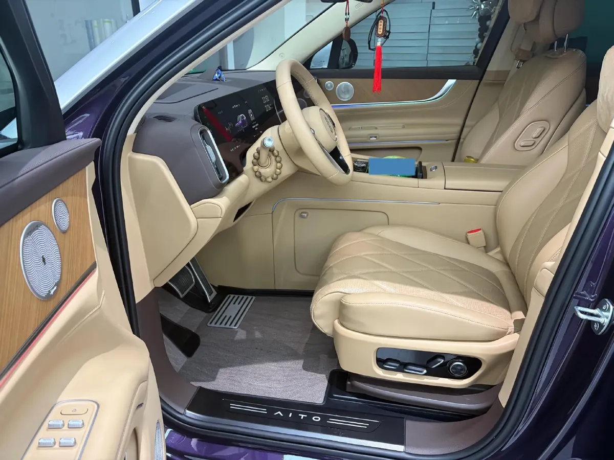 2025 AITO AITO M9 BEV 100KWH,autocango,china used car exporter,china ev exporter,chinese used car exporter,chinese used ev exporter