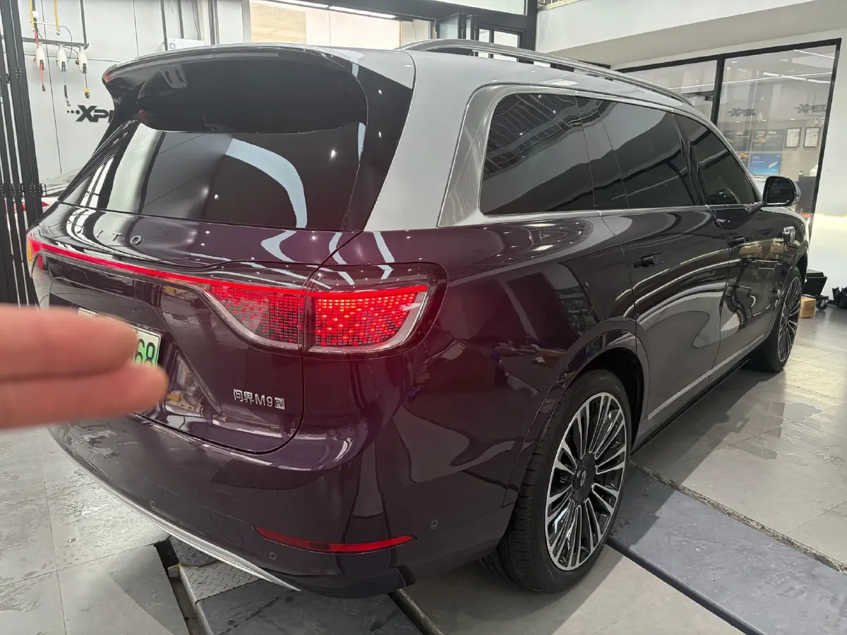 2025 AITO AITO M9 BEV 100KWH,autocango,china used car exporter,china ev exporter,chinese used car exporter,chinese used ev exporter