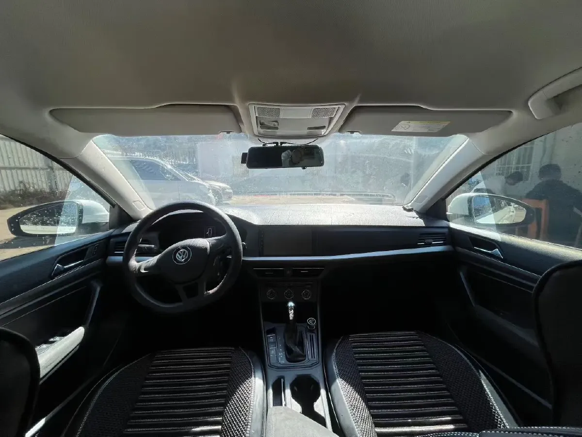 2019 Volkswagen Lavida 1.5L 113HP L4 6AT,autocango,china used car exporter,china ev exporter,chinese used car exporter,chinese used ev exporter