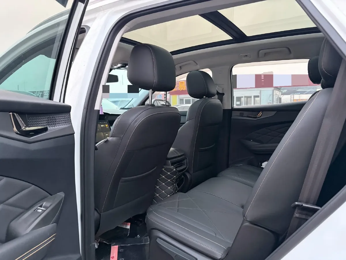 2023 KaiYi KunLun 2.0T 254HP L4 7DCT,autocango,china used car exporter,china ev exporter,chinese used car exporter,chinese used ev exporter