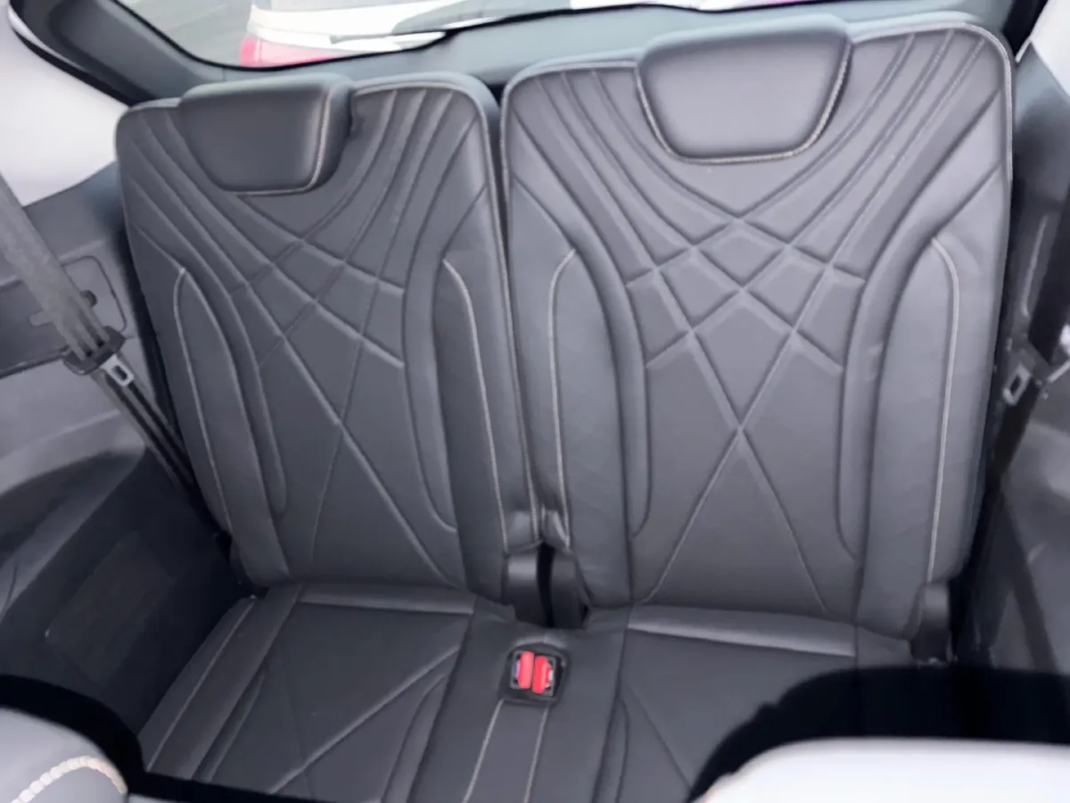 2023 KaiYi KunLun 2.0T 254HP L4 7DCT,autocango,china used car exporter,china ev exporter,chinese used car exporter,chinese used ev exporter