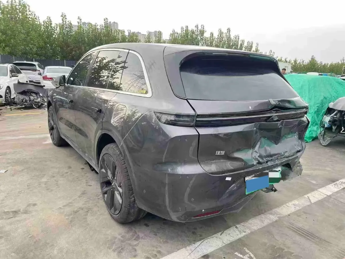 2024 Li L6 Range Extended 154HP L4 REEV 36.8KWH,autocango,china used car exporter,china ev exporter,chinese used car exporter,chinese used ev exporter