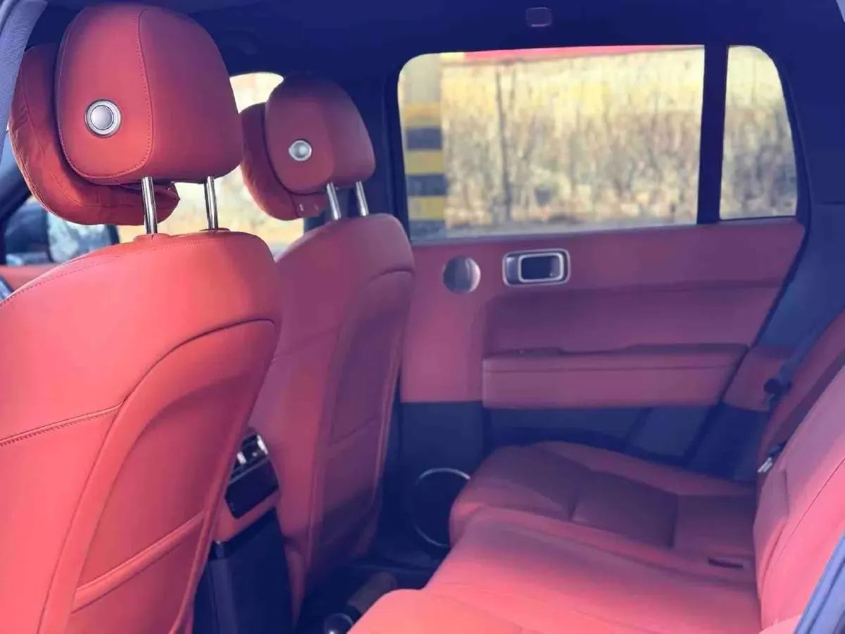 2024 Li L6 Range Extended 154HP L4 REEV 36.8KWH,autocango,china used car exporter,china ev exporter,chinese used car exporter,chinese used ev exporter